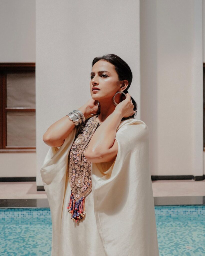 ndulge in a visual feast with Shraddha Srinath's exquisite photoshoot, showcasing her natural allure