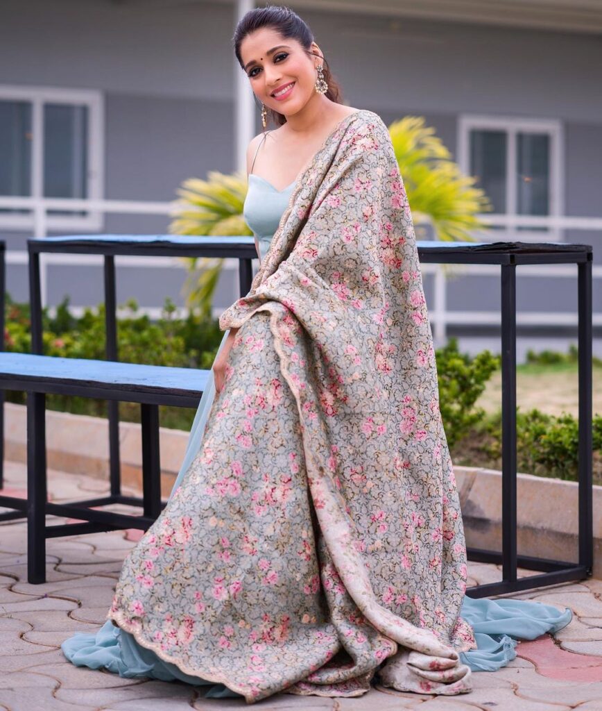 Step into the world of glamour with Rashmi Gautam's photoshoot, a showcase of her innate elegance