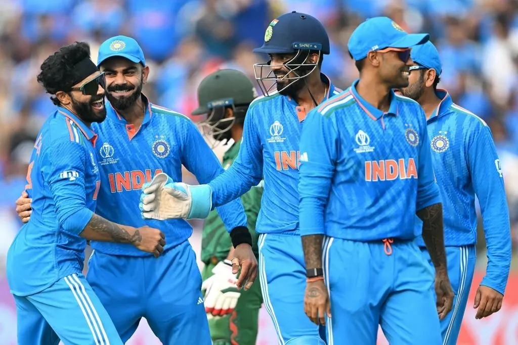 Team India Celebrate a wicket
