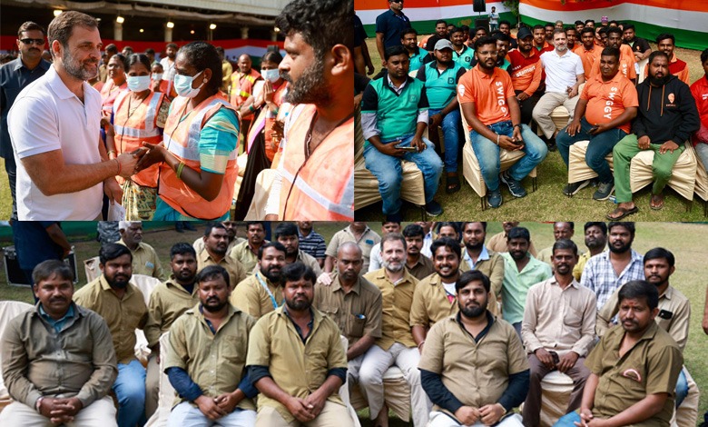 Rahul Gandhi with various workers in labour force in Hyderabad.