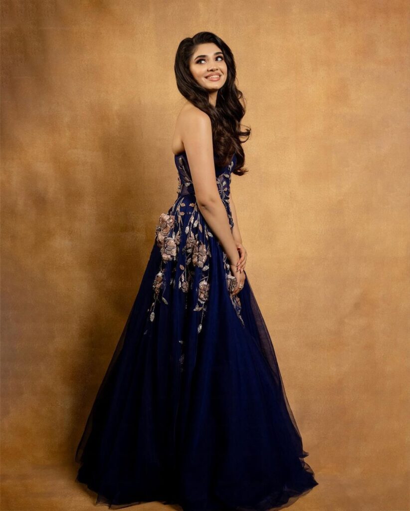 Krithi Shetty exudes charm in a fabulous blue attire