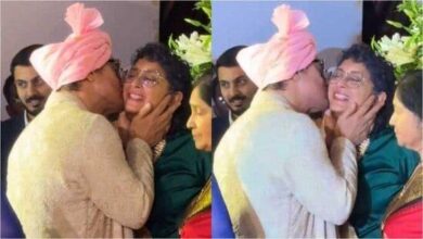 Aamir Khan kisses ex-wife Kiran Rao