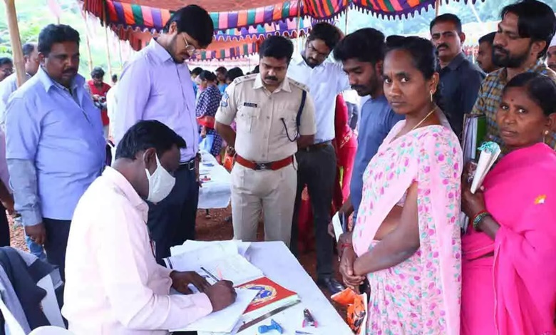 Praja Palana: Receieves Overwhelming Response, Deity's Name Appears in Hanumakonda District