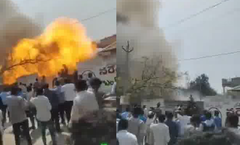 Gas Cylinder Explosion in Karimnagar: Residents Flee in Fear