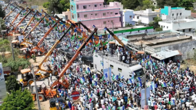Tirupati crowd in Memantha Siddham bus yatra.