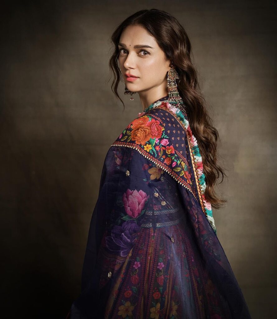 Aditi Rao Hydari radiates charm in exquisite Indian attire