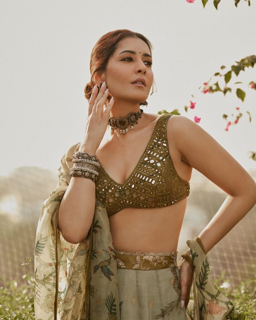 Raashii Khanna in stunning lehenga and mirror blouse