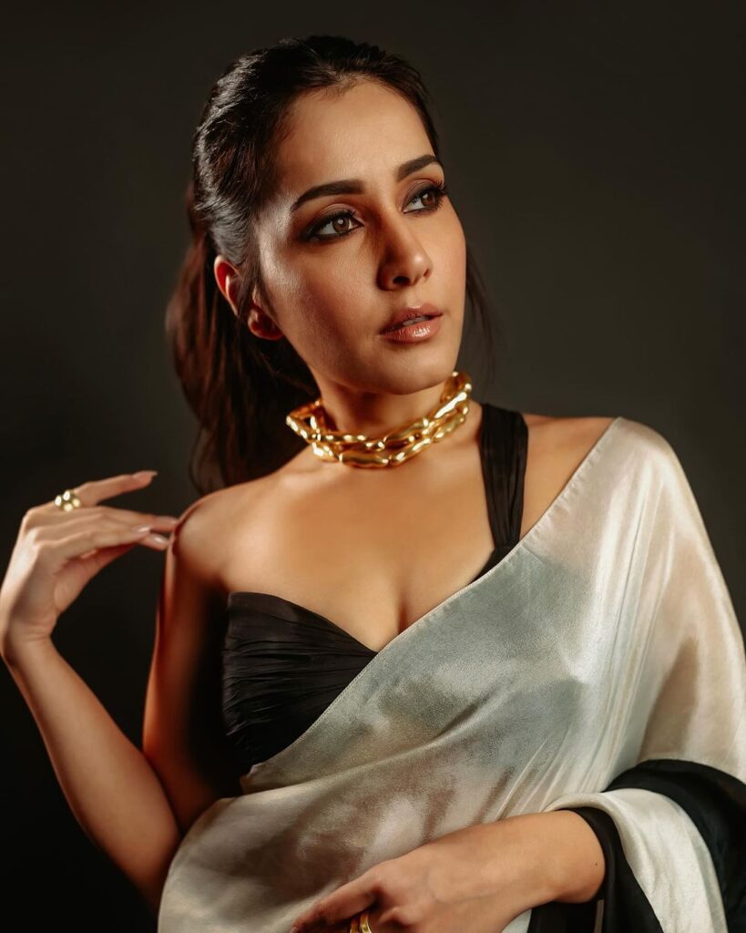 Raashi Khanna stuns in glamorous saree attire