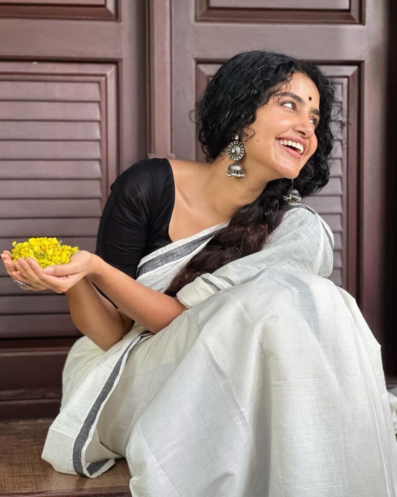 Anupama radiates elegance in white saree ensemble